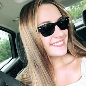 Meet your Posher, Katie